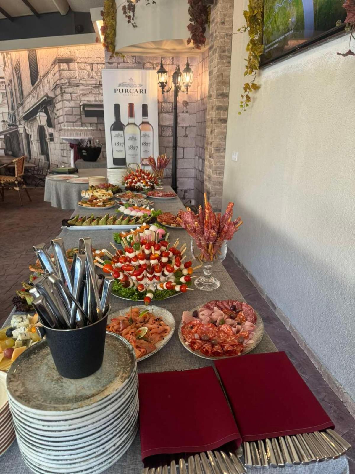 Floral Boutique Hotel Pleven Exterior foto